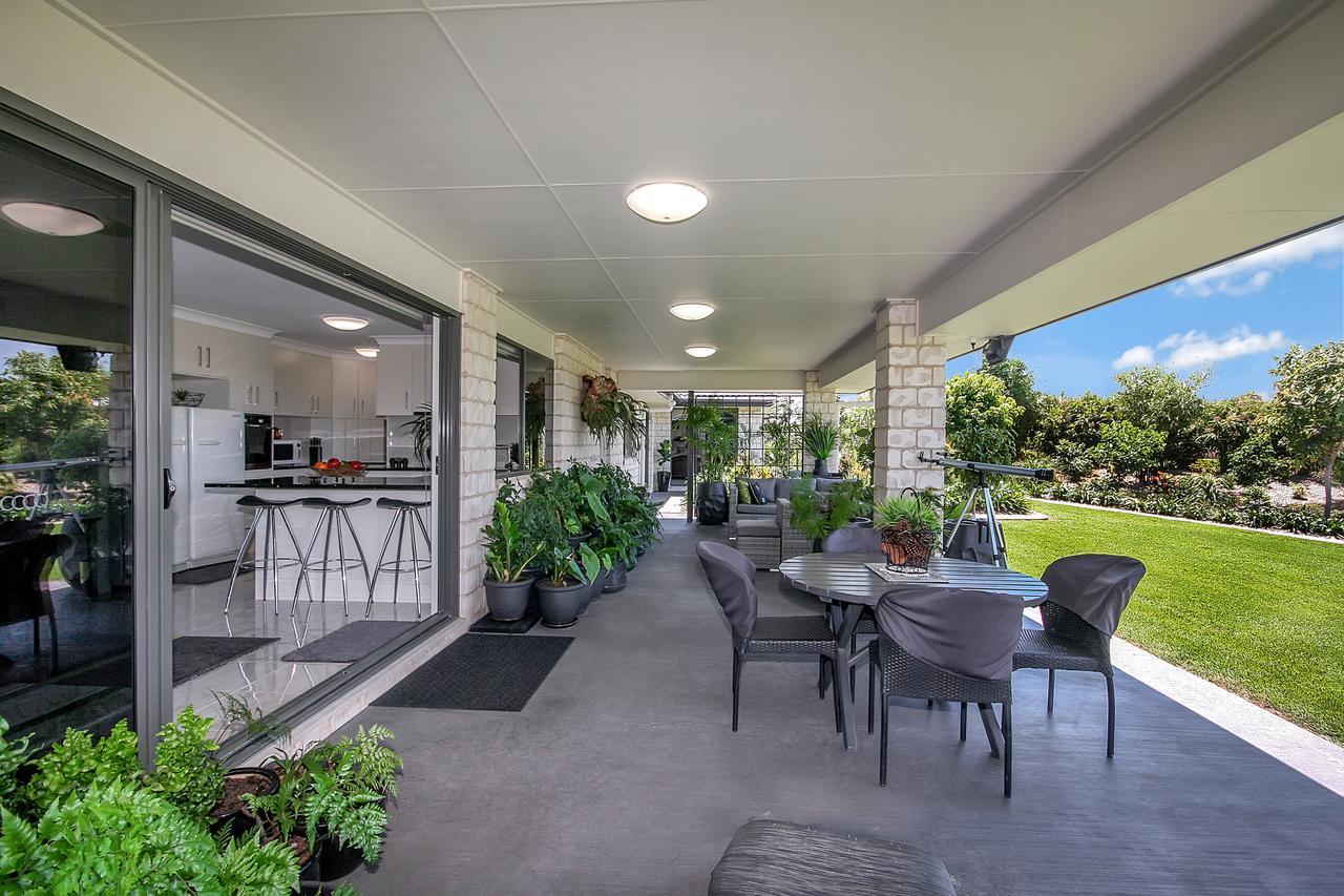 Willowbank Drive Bed & Breakfast Exterior foto